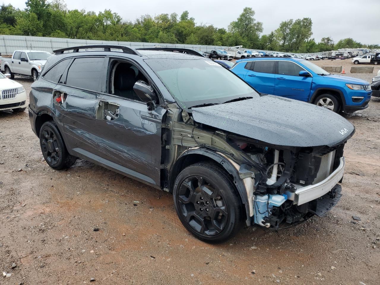 2024 Kia Sorento Ex - Image 4