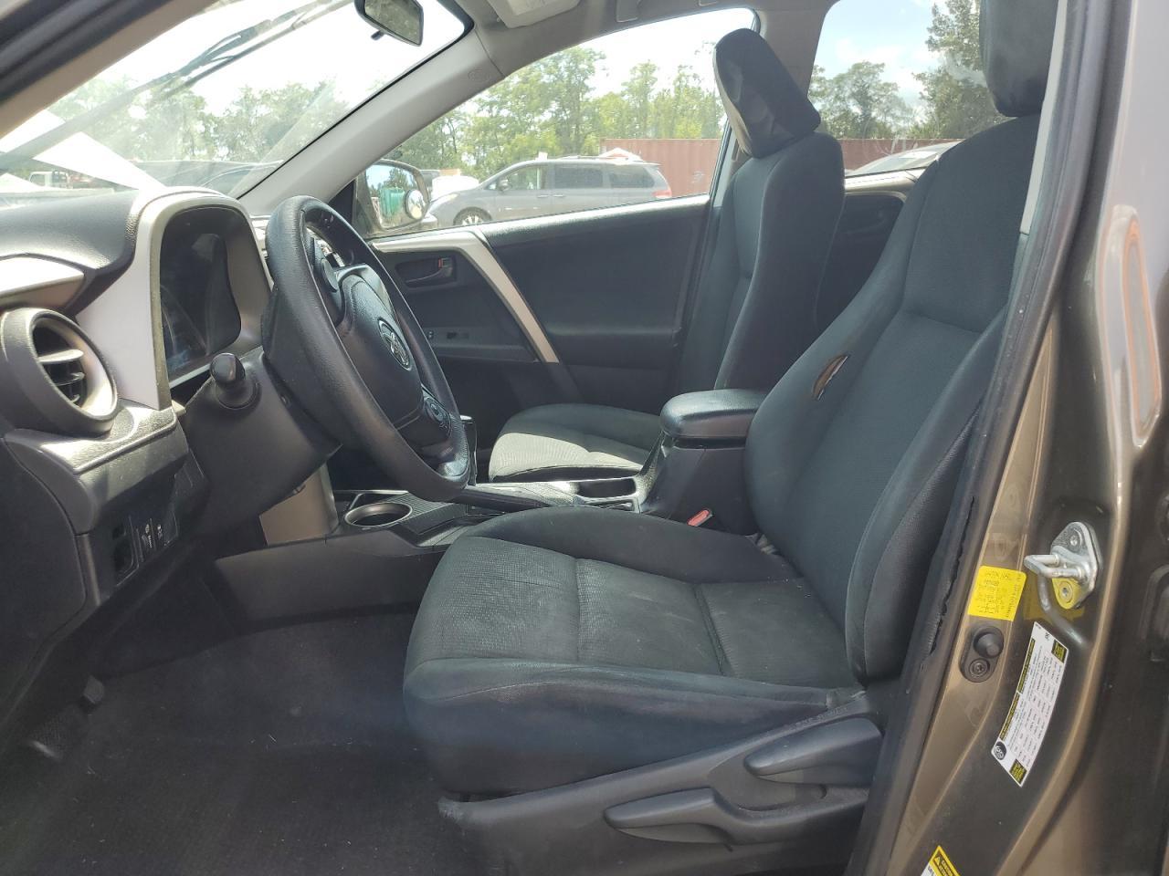 2015 Toyota Rav4 Le - Image 7