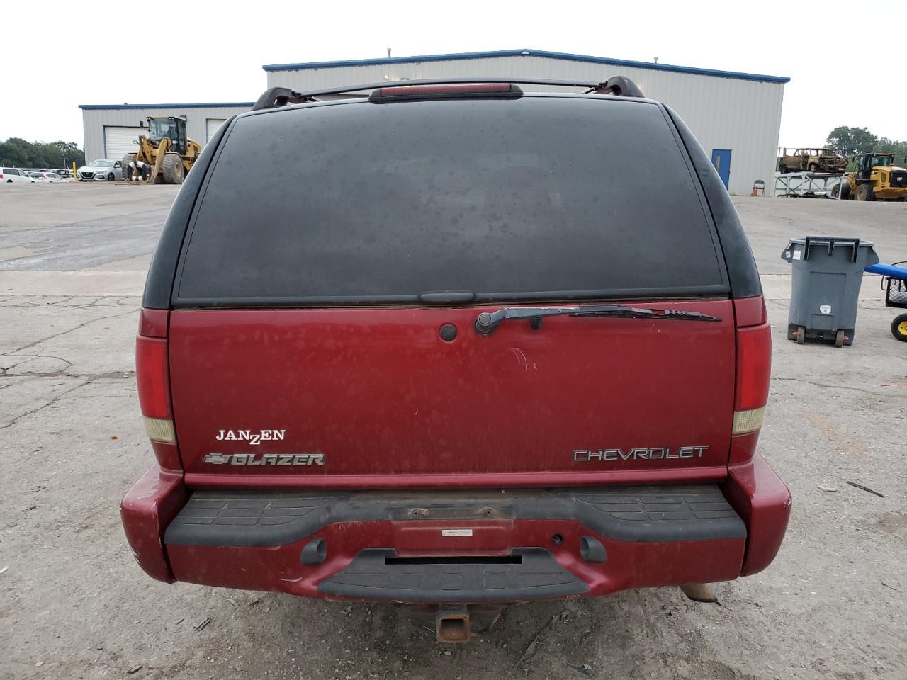 2002 Chevrolet Blazer - Image 6