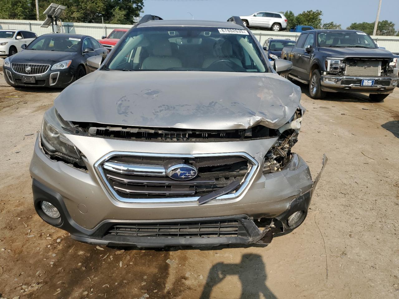 2018 Subaru Outback 3.6R Limited - Image 5