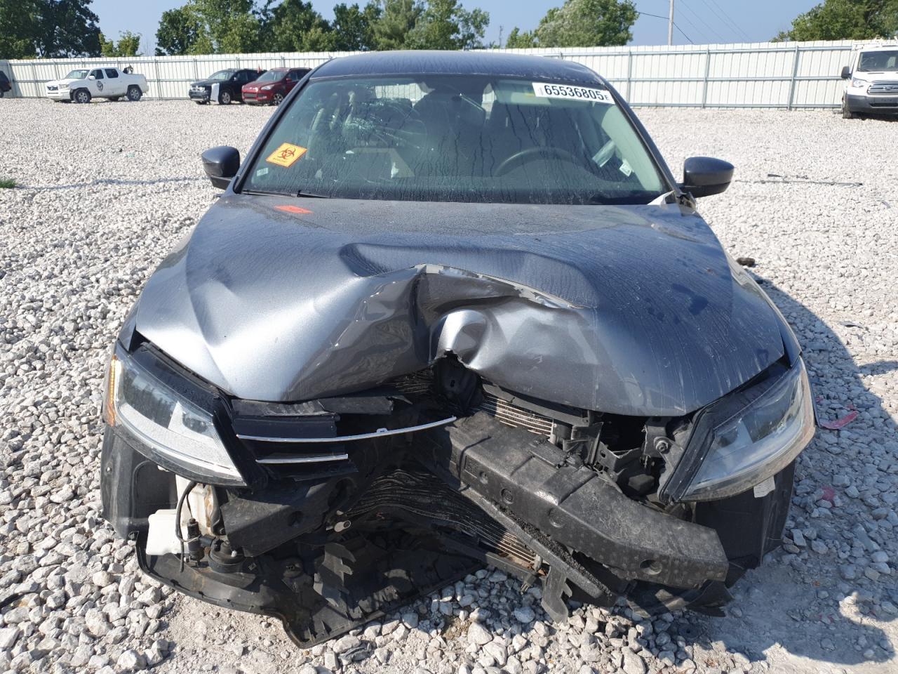 2017 Volkswagen Jetta S - Image 5