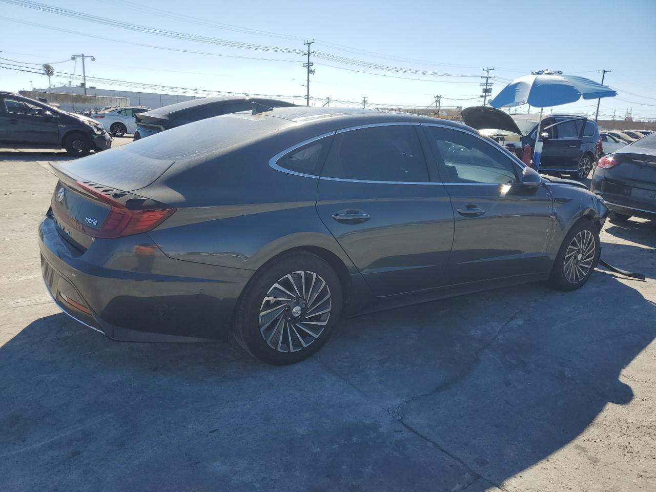 2023 Hyundai Sonata Hybrid - Фото 3