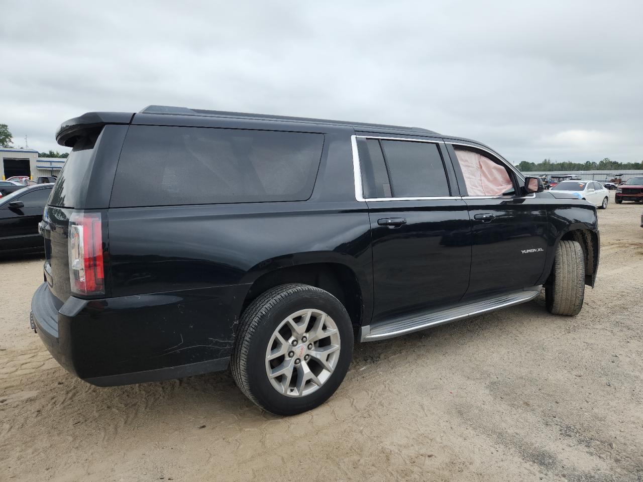 2015 GMC Yukon Xl C1500 Slt - Фото 3