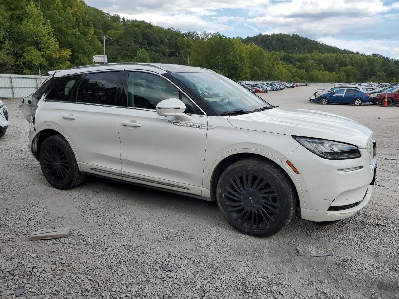 2021 Lincoln Corsair Reserve - Фото 4