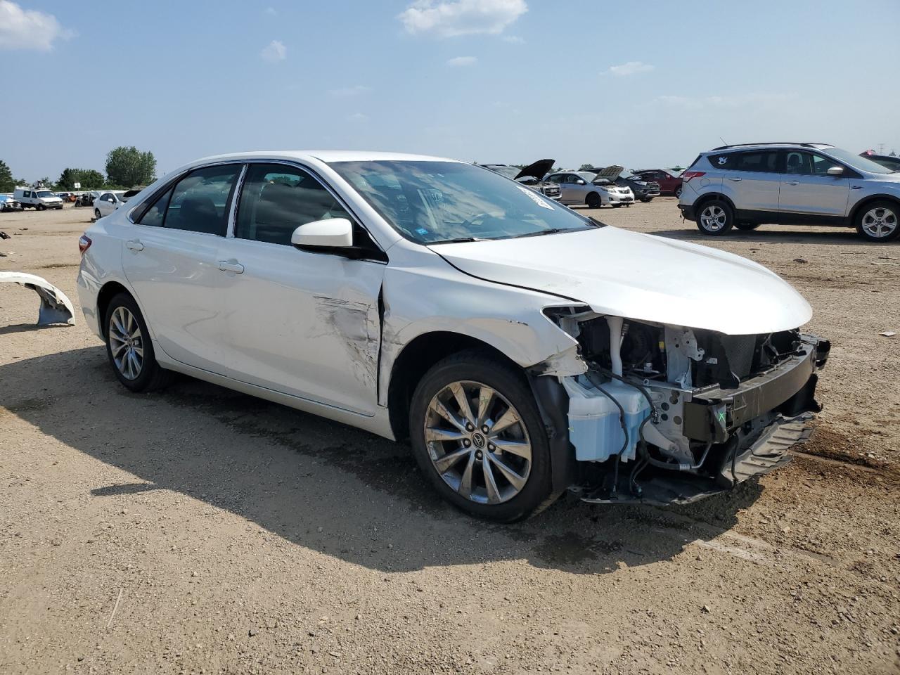 2015 Toyota Camry Xle - Фото 4