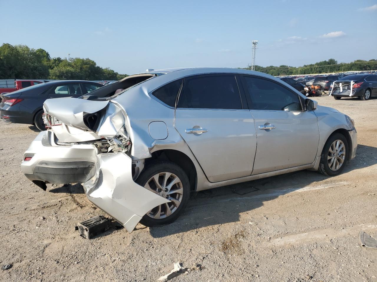 2017 Nissan Sentra S - Image 3