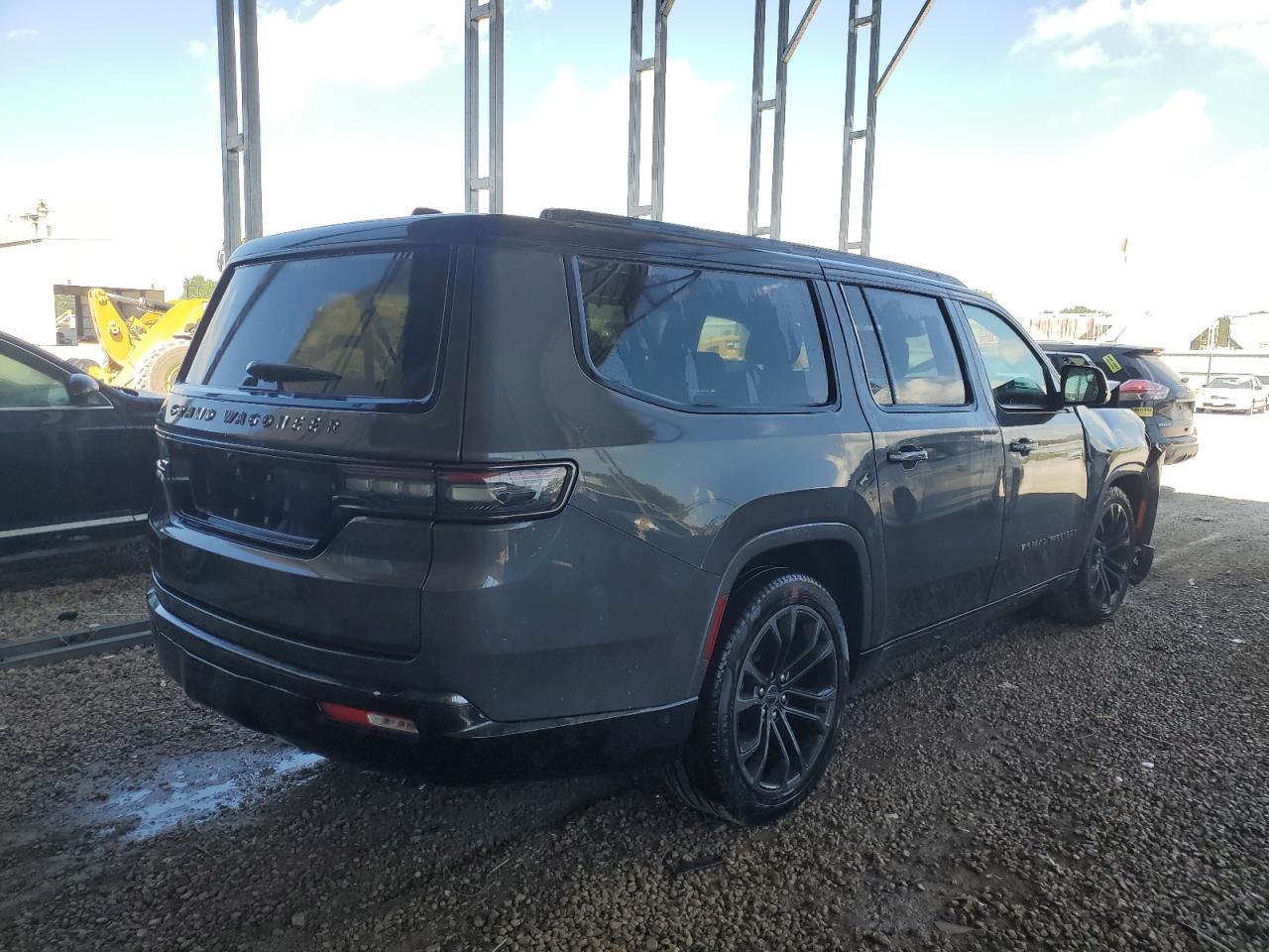 2024 Jeep Grand Wagoneer L Series Ii - Фото 3