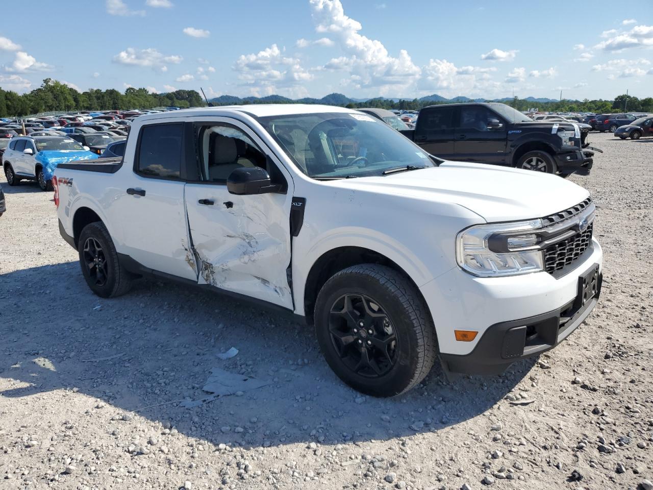 2024 Ford Maverick Xlt - Image 4