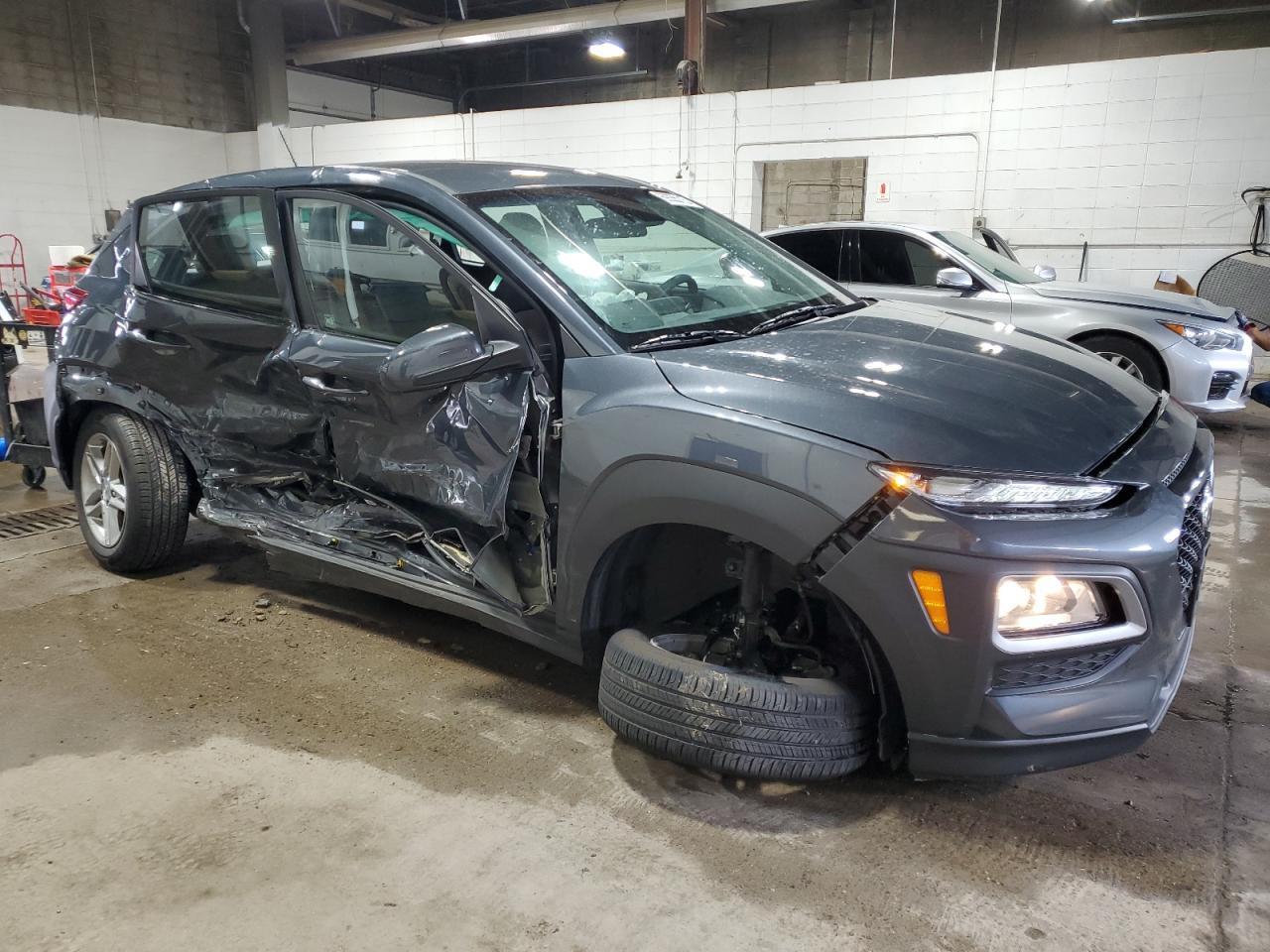 2021 Hyundai Kona Se - Фото 4