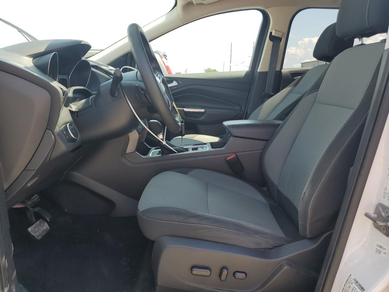 2017 Ford Escape Se - Фото 7