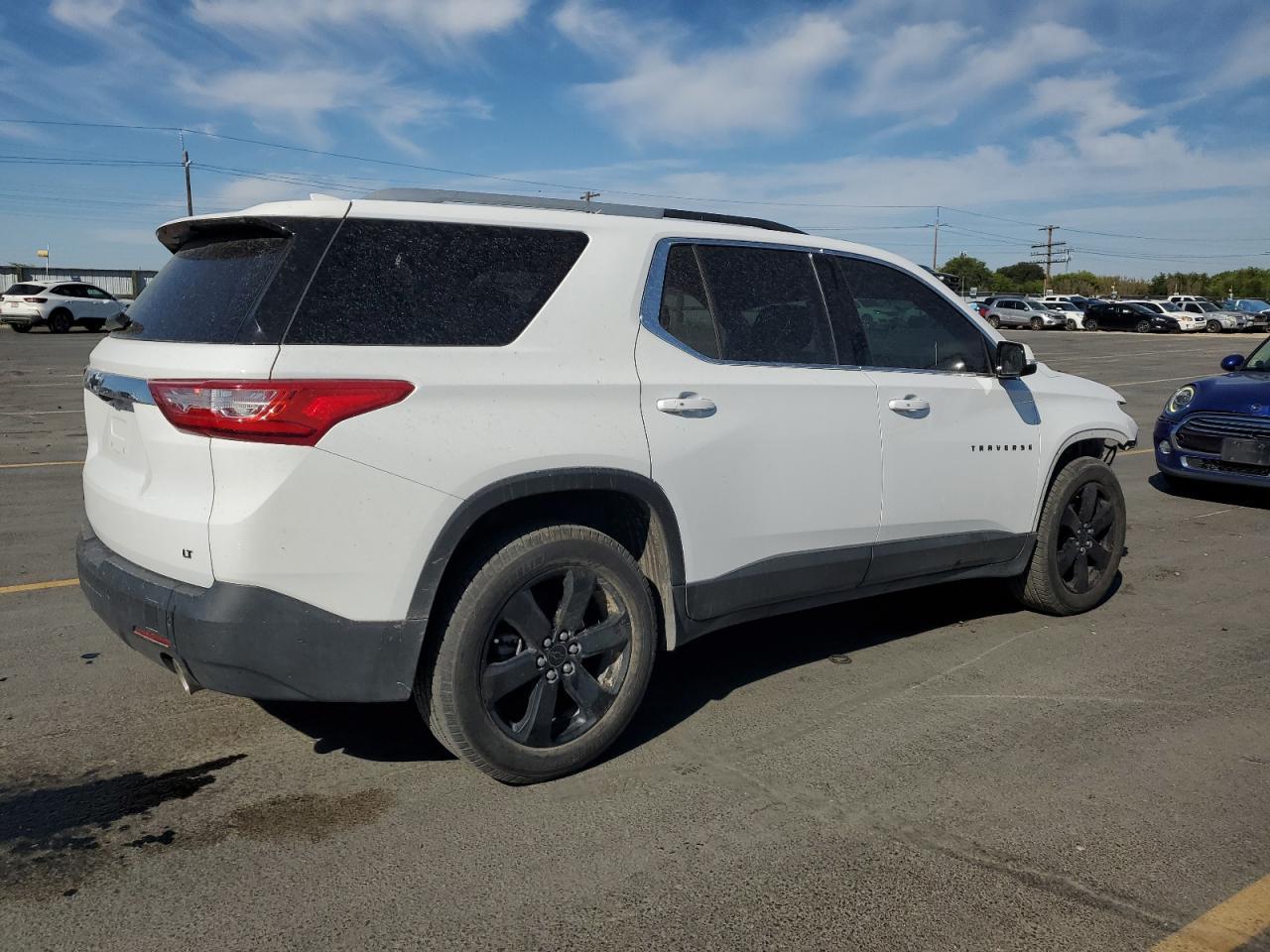 2018 Chevrolet Traverse Lt - Фото 3