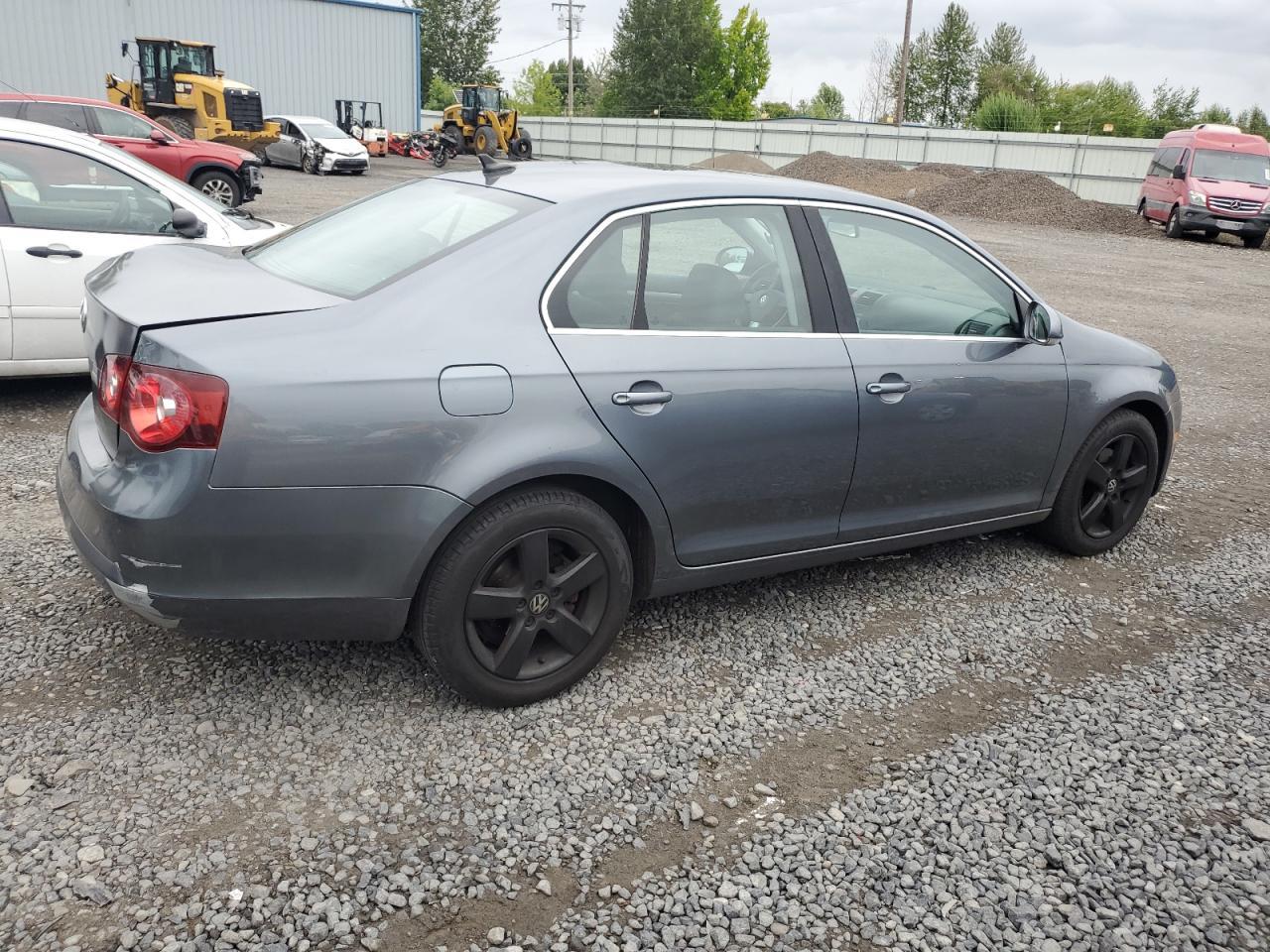2008 Volkswagen Jetta Se - Фото 3