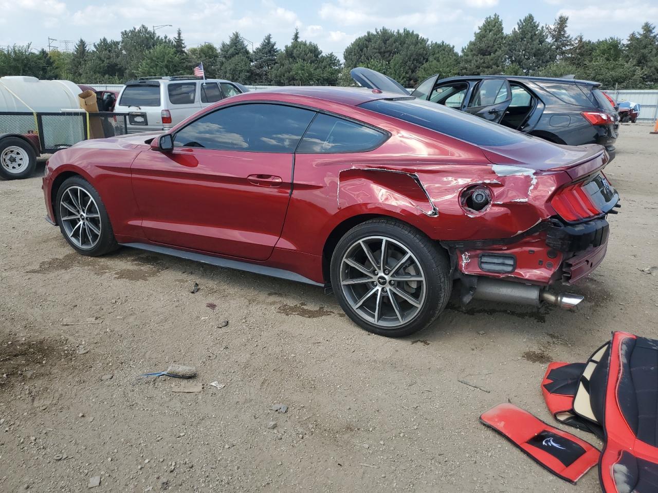 2019 Ford Mustang - Фото 2