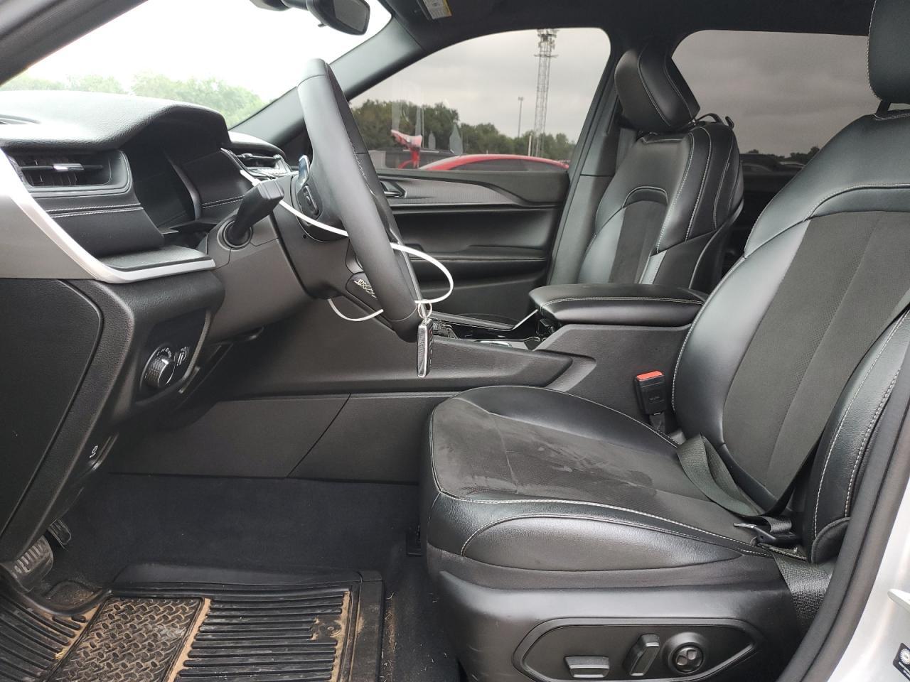 2023 Jeep Grand Cherokee L Laredo - Фото 7