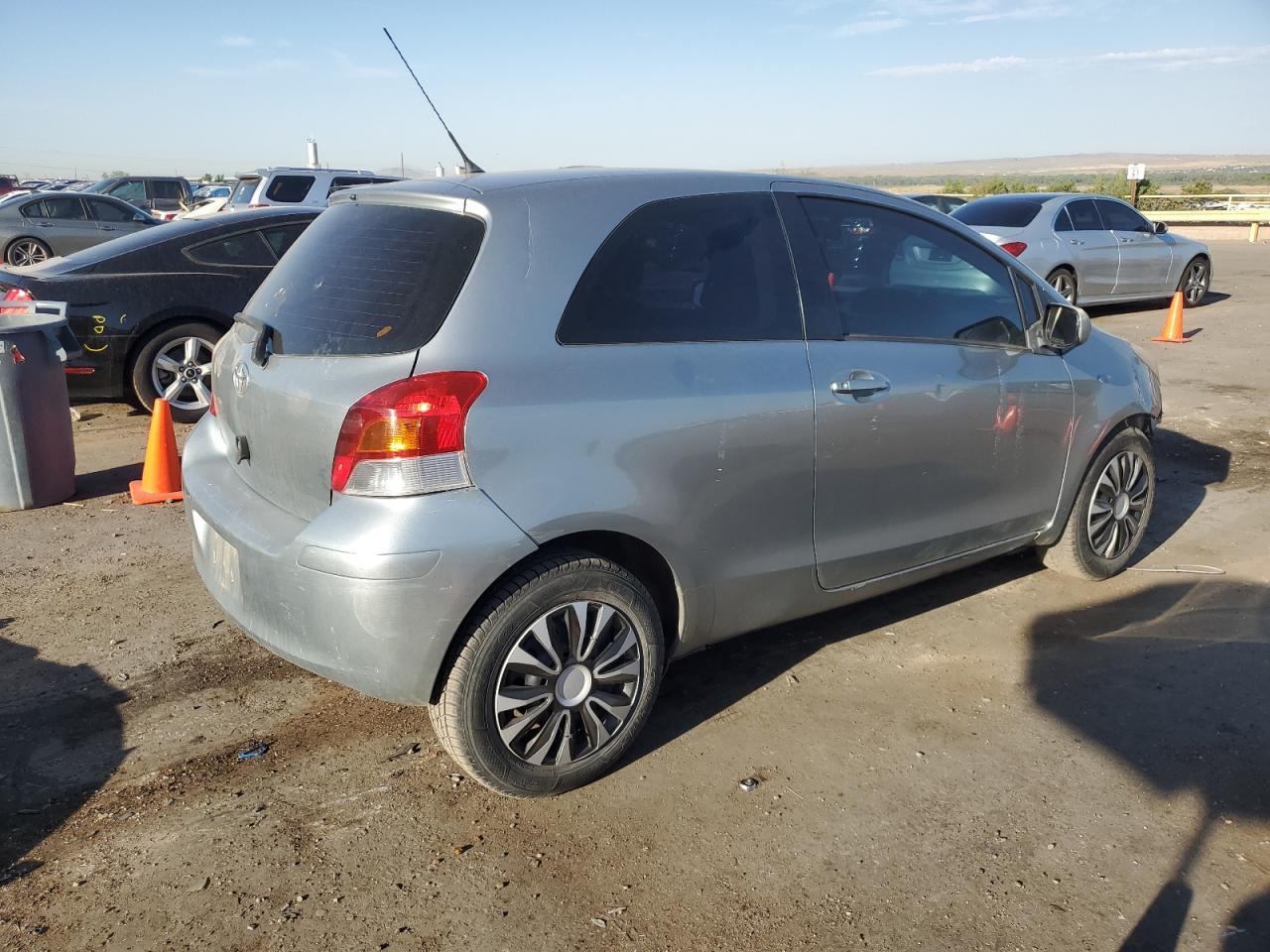 2009 Toyota Yaris - Фото 3