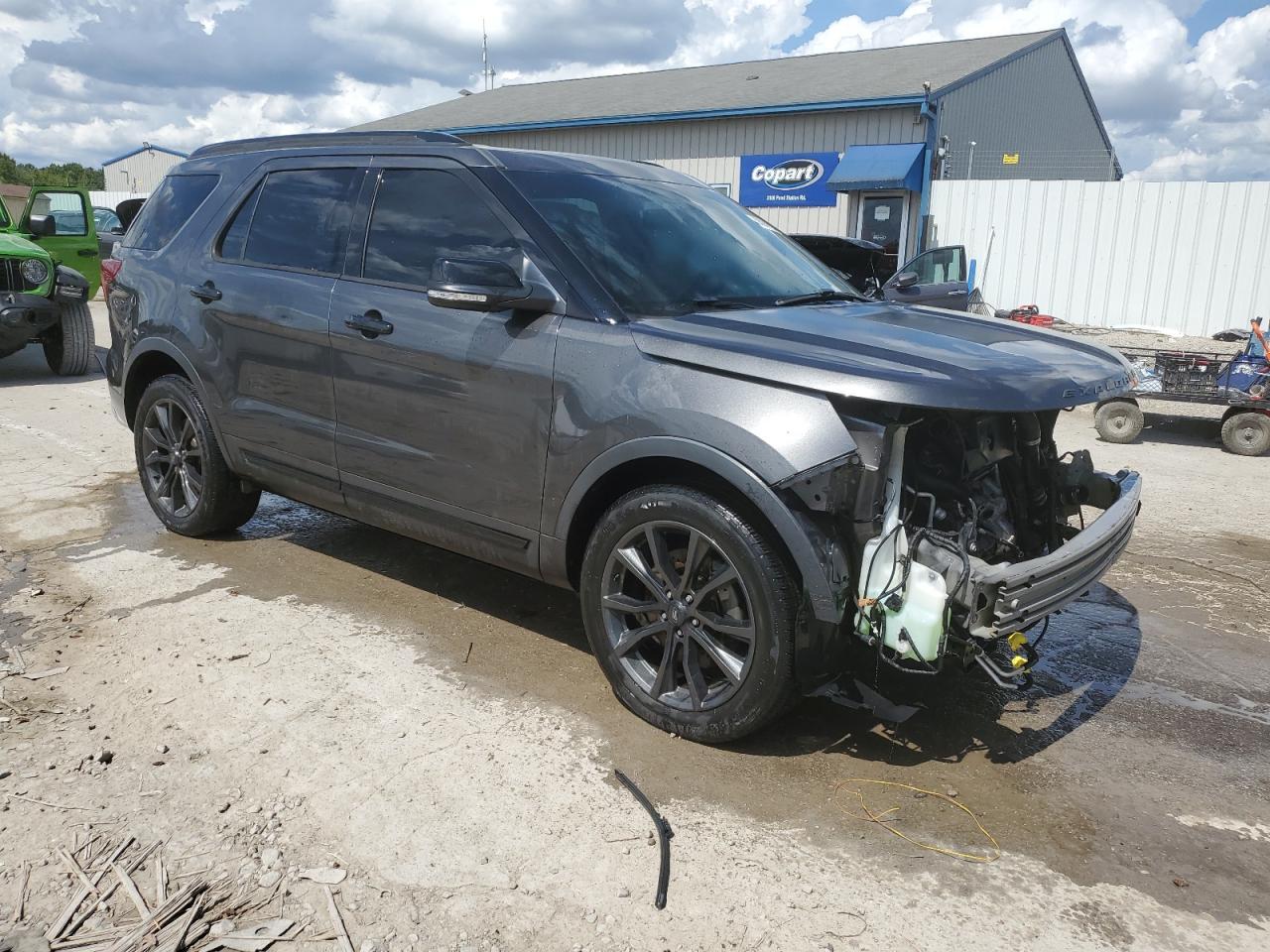 2016 Ford Explorer Sport - Image 4