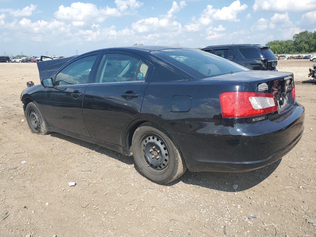 2012 Mitsubishi Galant Es - Image 2