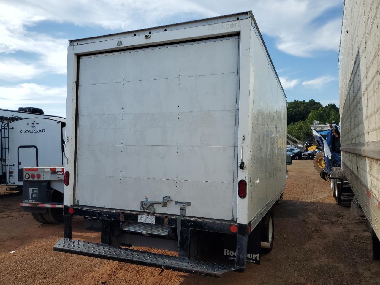 2021 Ford Econoline E350 Super Duty Cutaway Van - Фото 3