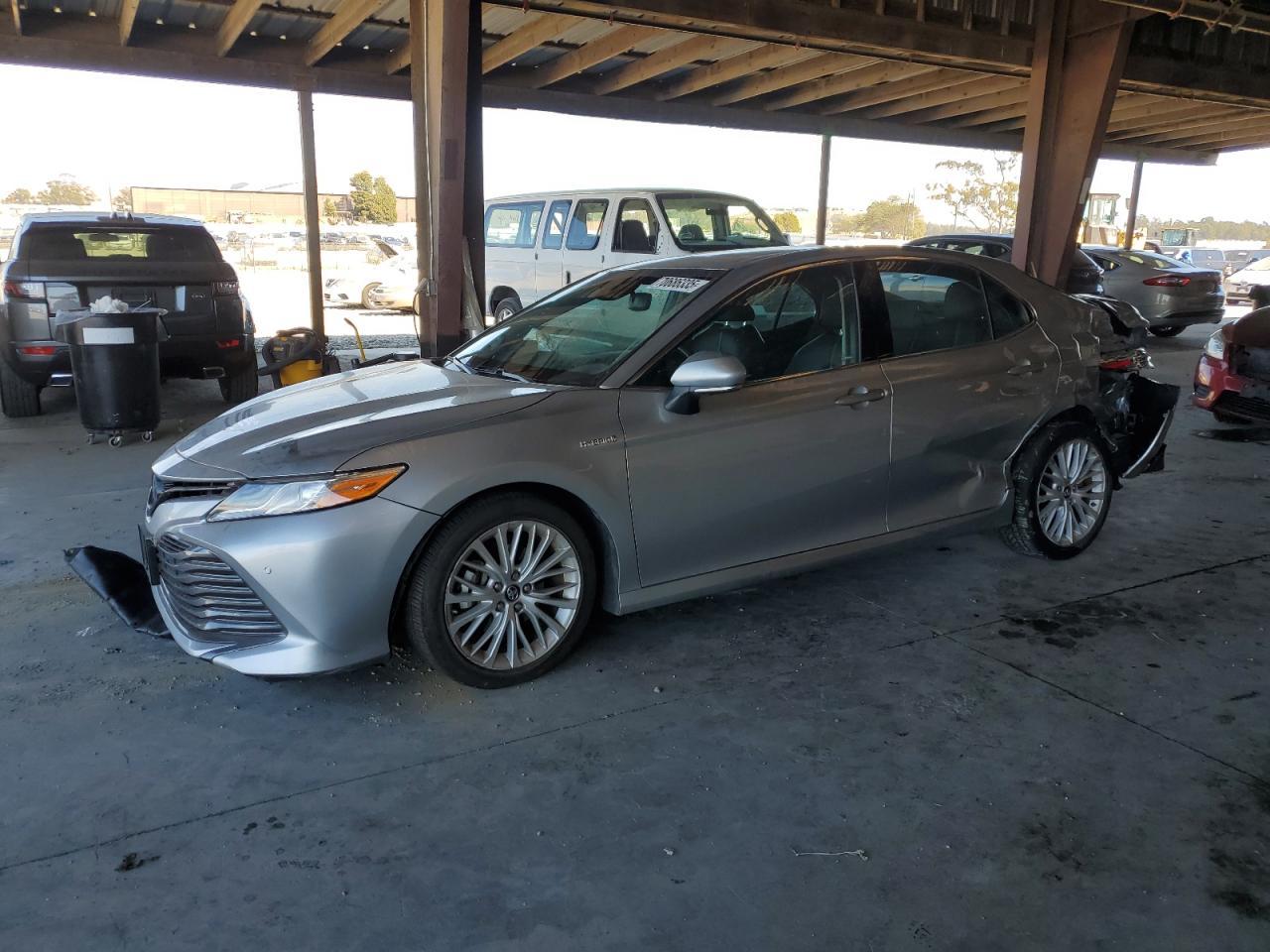 2018 Toyota Camry Hybrid