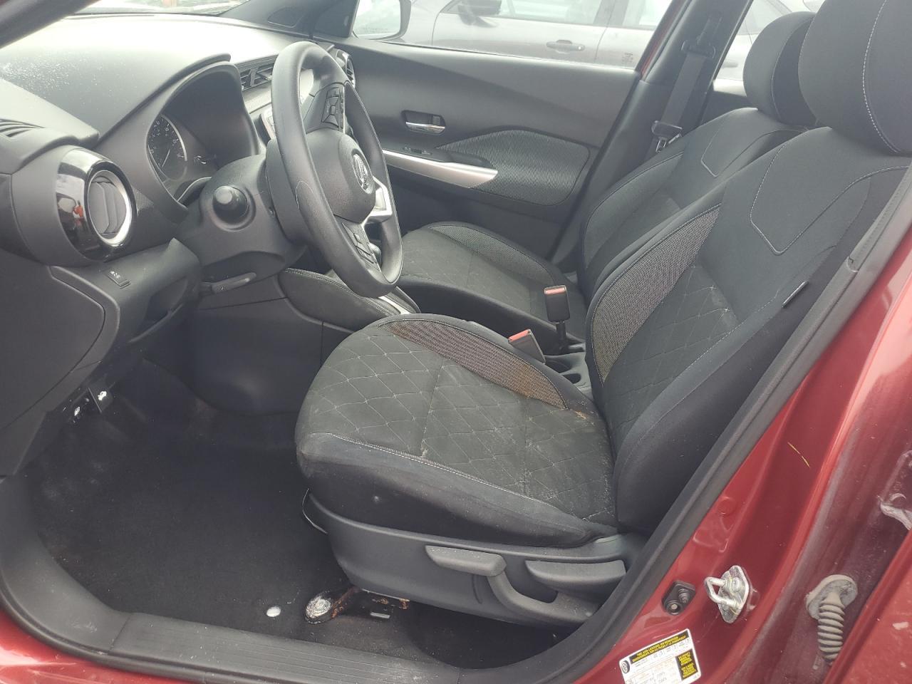 2018 Nissan Kicks S - Image 7