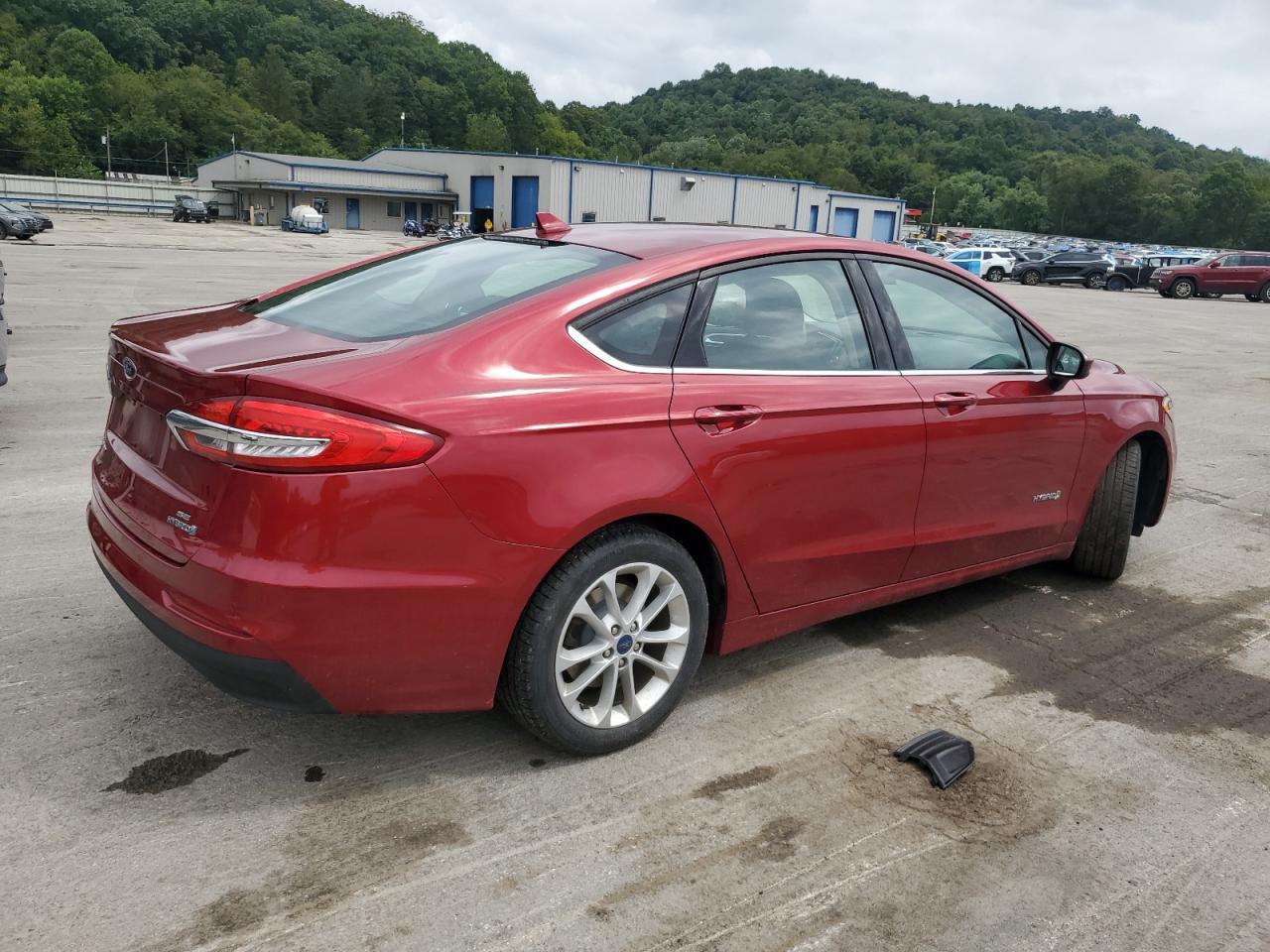 2019 Ford Fusion Se - Фото 3