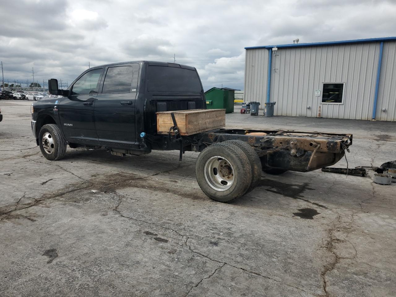 2021 Ram 3500 - Фото 2