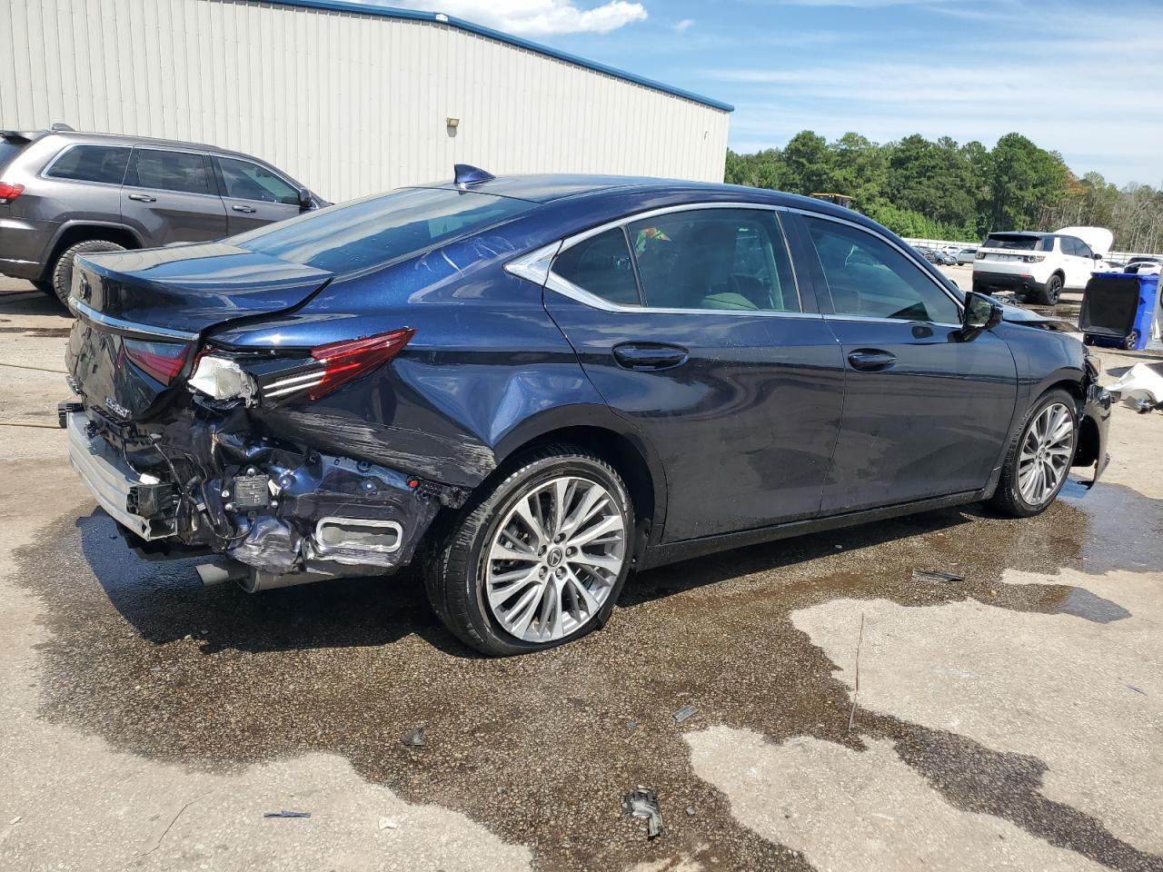 2019 Lexus Es 350 - Image 3