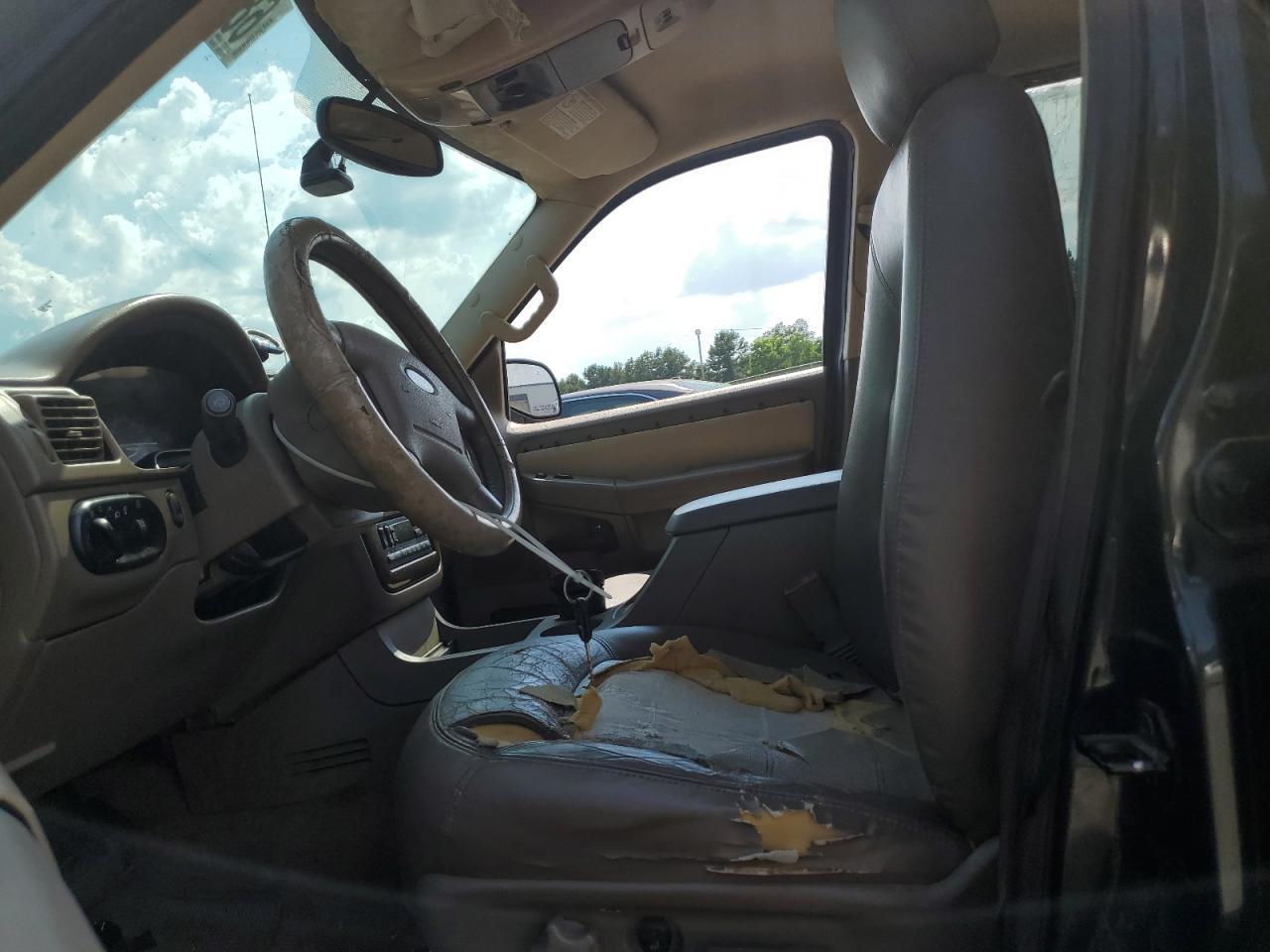 2003 Ford Explorer Eddie Bauer - Фото 7