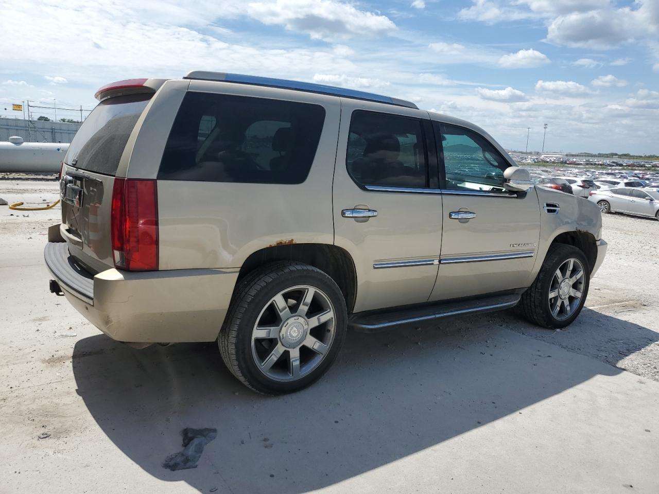 2007 Cadillac Escalade Luxury - Фото 3