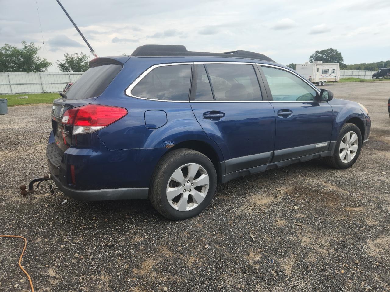 2010 Subaru Outback - Фото 3