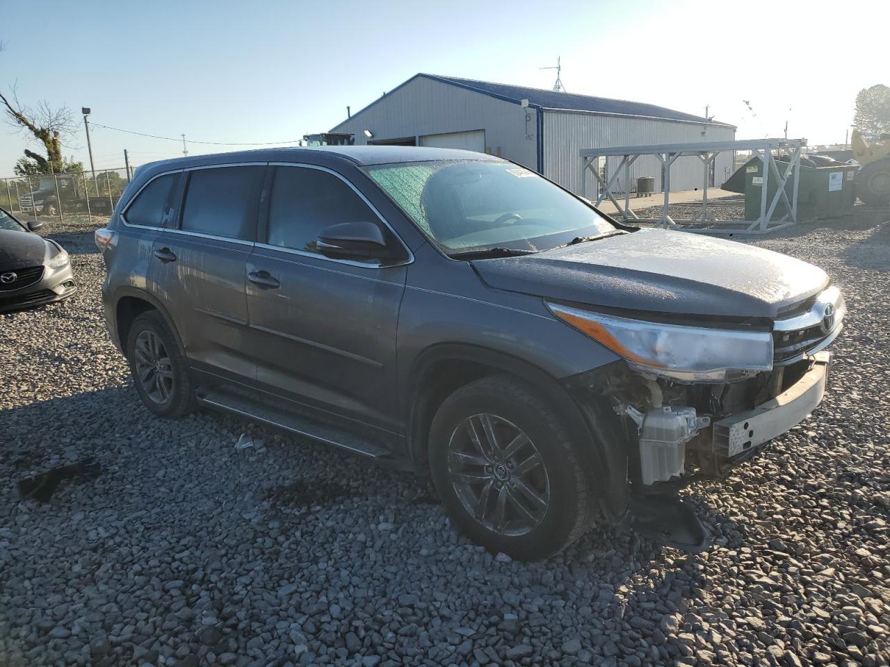 2016 Toyota Highlander Le - Фото 4