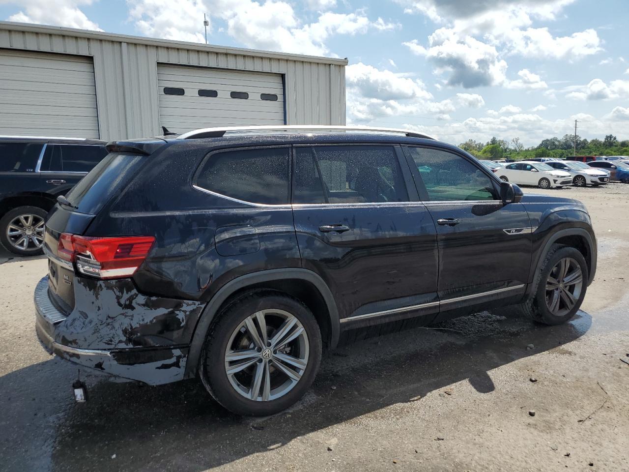 2019 Volkswagen Atlas Se - Фото 3