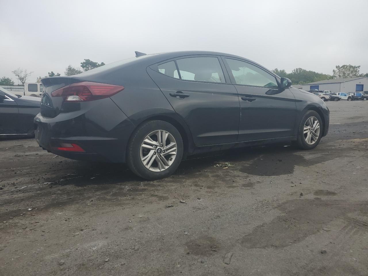 2020 Hyundai Elantra Sel - Фото 3