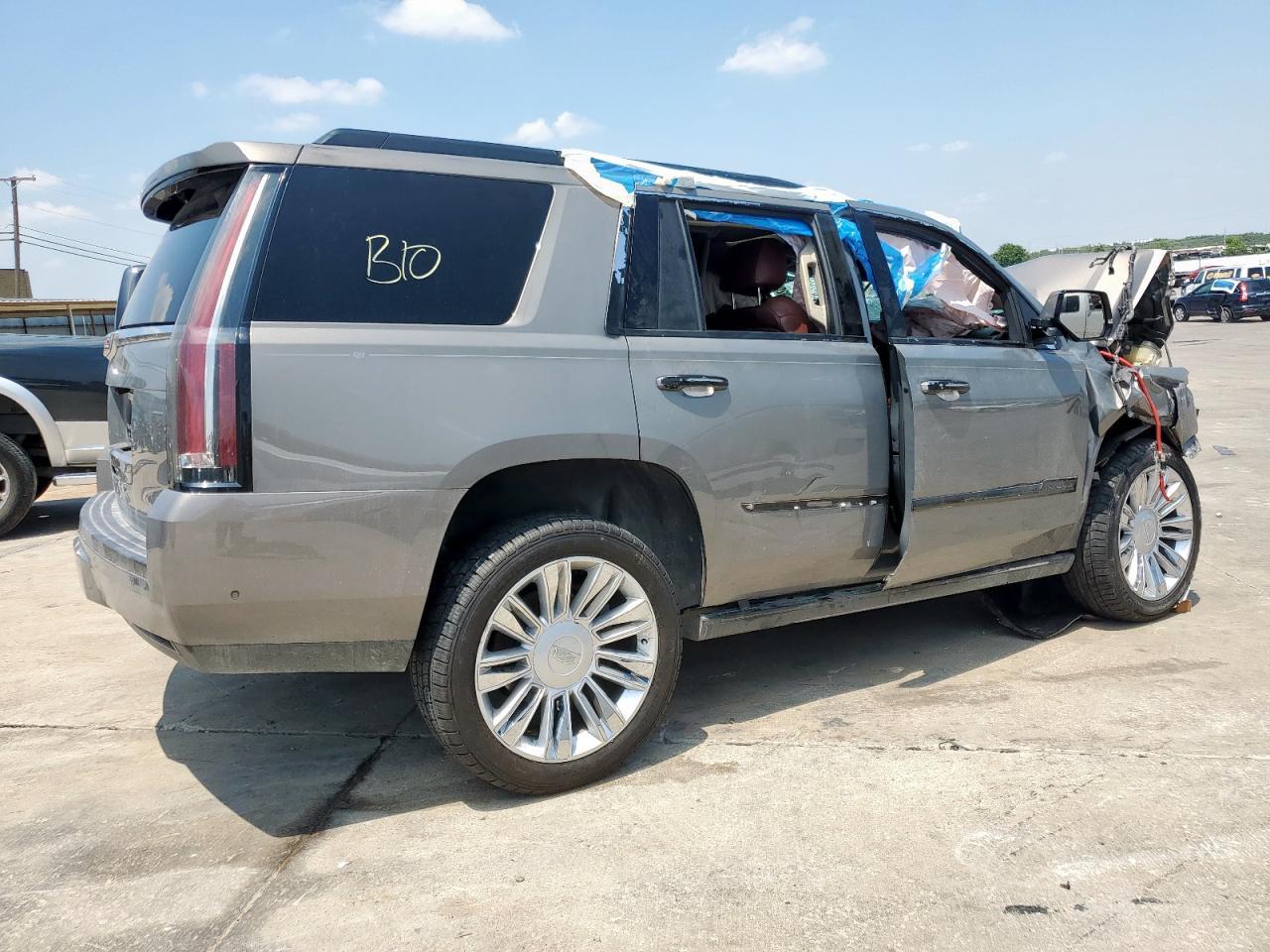 2018 Cadillac Escalade Premium Luxury - Фото 3