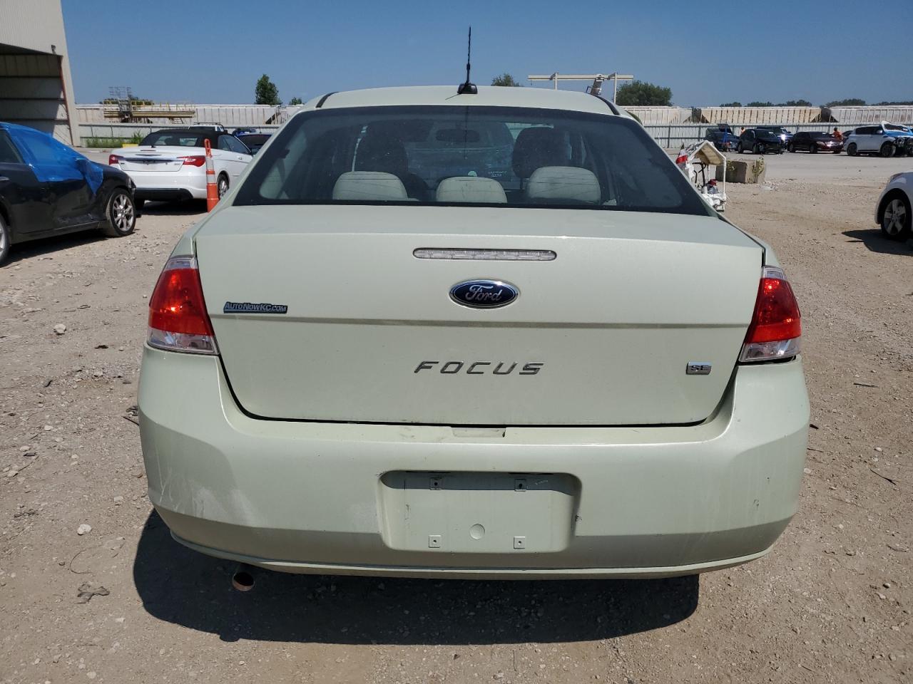2010 Ford Focus Se - Фото 6