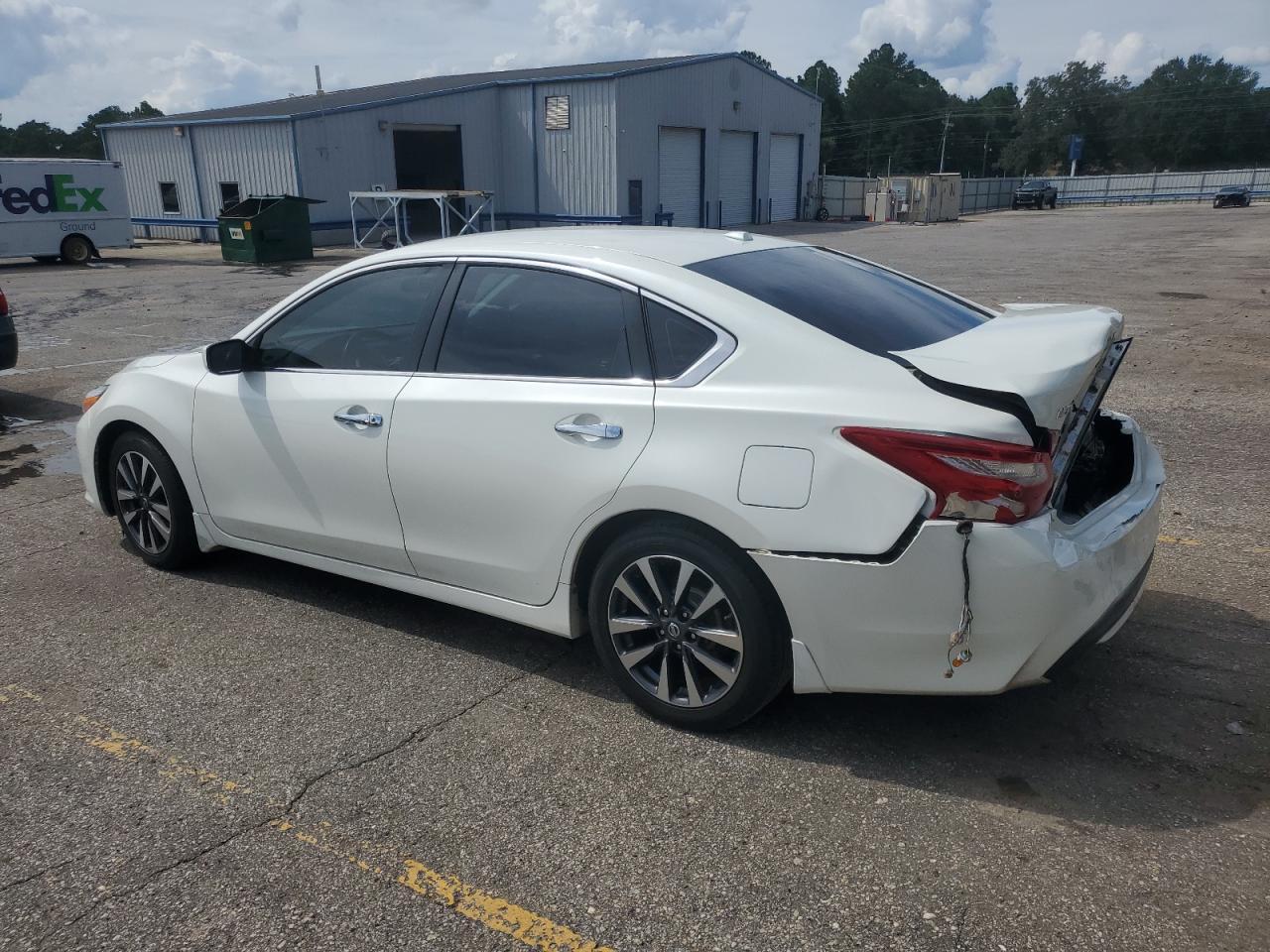 2016 Nissan Altima 2.5 Sv - Image 2