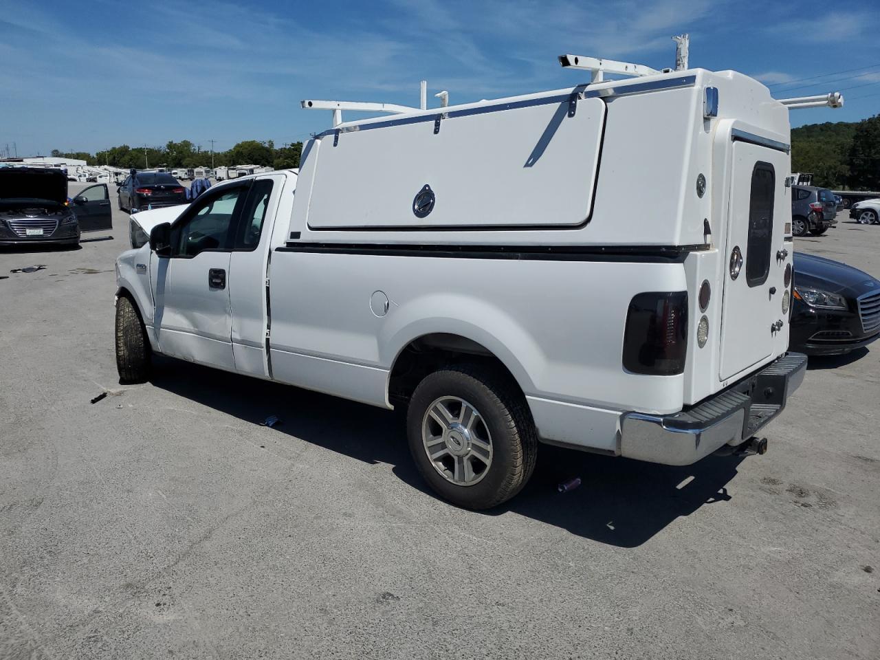2004 Ford F150 - Image 2