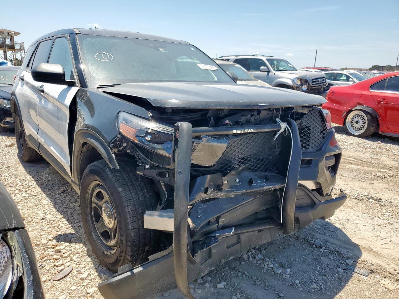 2023 Ford Explorer Police Interceptor - Image 4