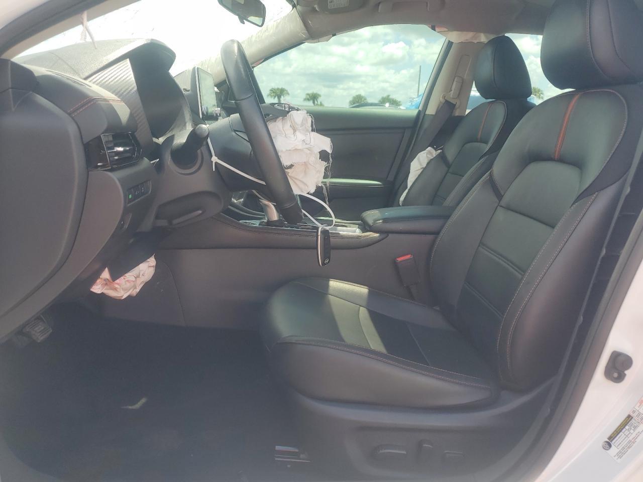 2024 Nissan Sentra Sr - Image 7