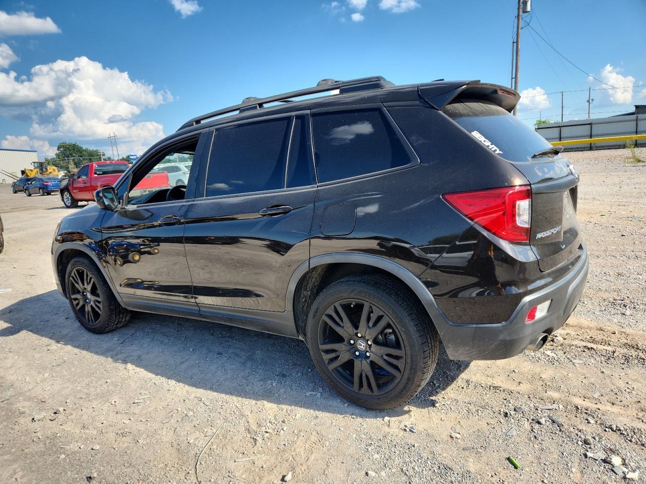 2019 Honda Passport Sport - Фото 2