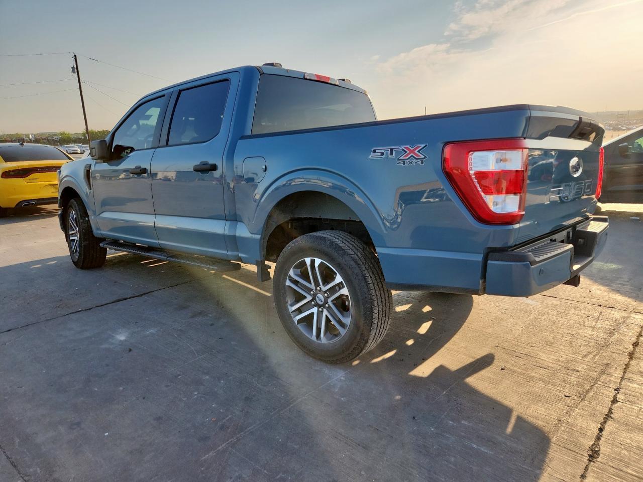 2023 Ford F150 Supercrew - Фото 2