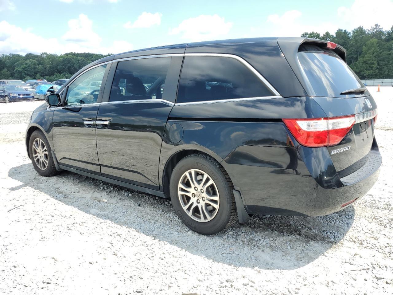 2013 Honda Odyssey Exl - Image 2