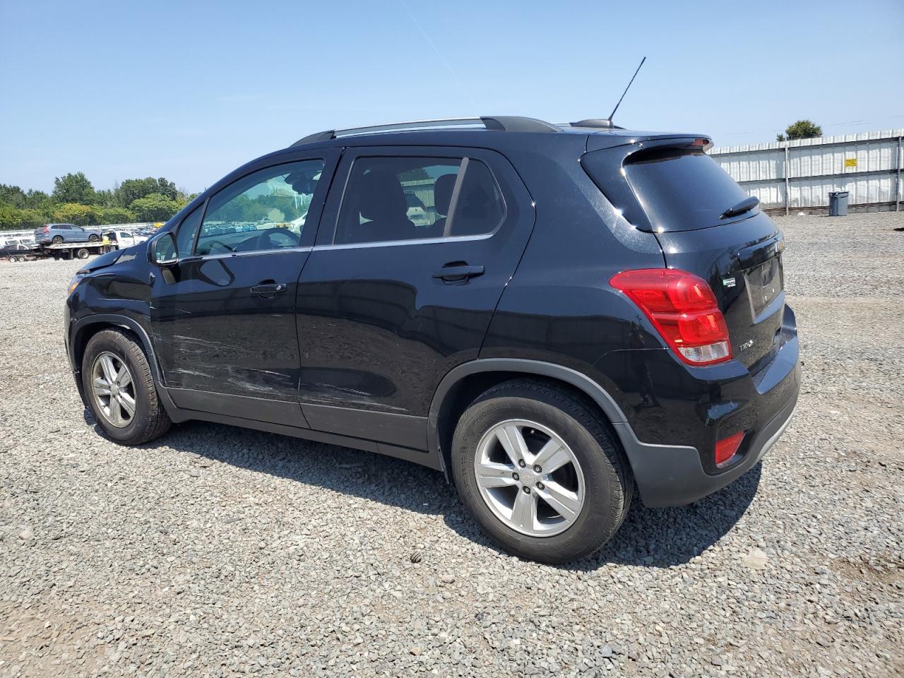 2020 Chevrolet Trax 1Lt - Фото 2