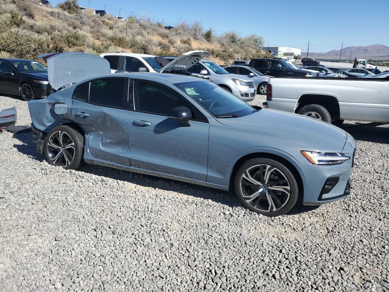 2024 Volvo S60 Plus - Фото 4