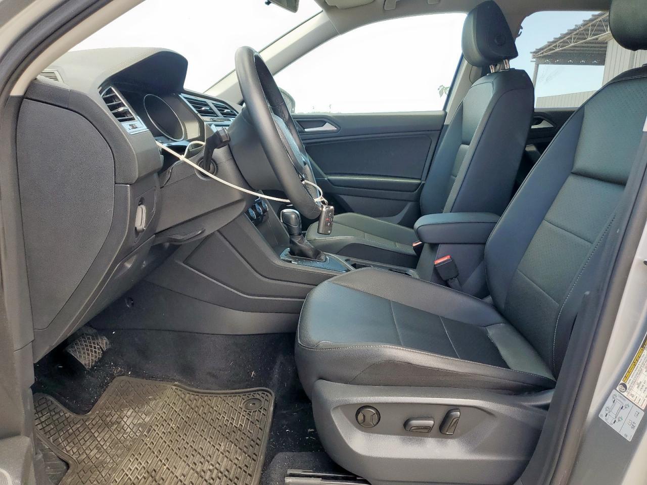 2020 Volkswagen Tiguan Se - Image 7