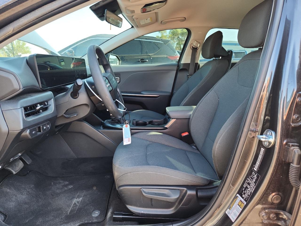 2025 Kia K4 Lx - Image 7