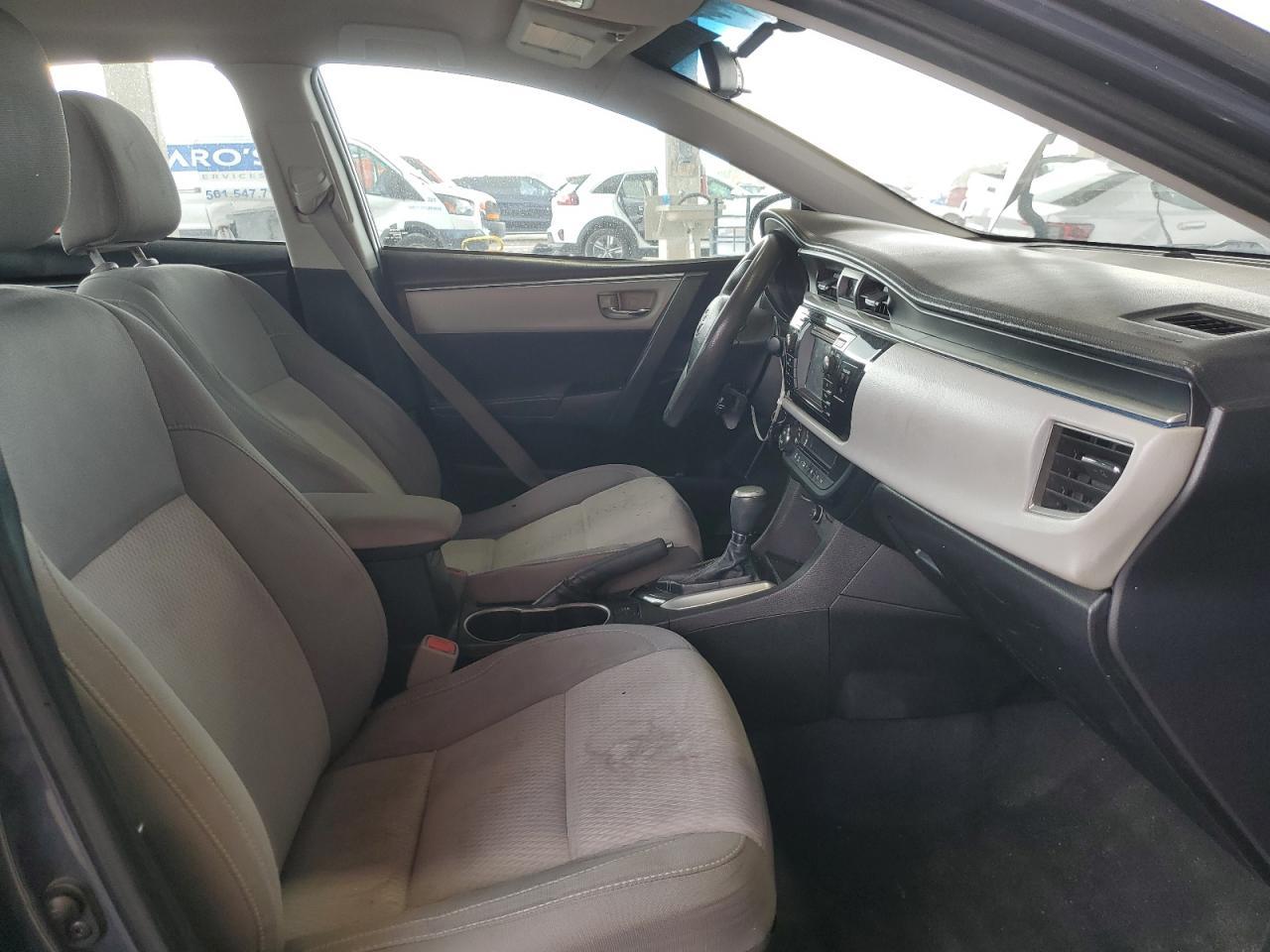 2015 Toyota Corolla L - Фото 7