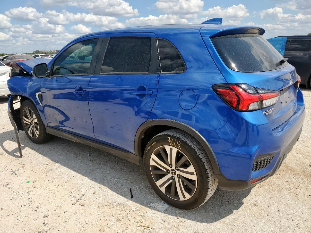 2022 Mitsubishi Outlander Sport Se - Image 2