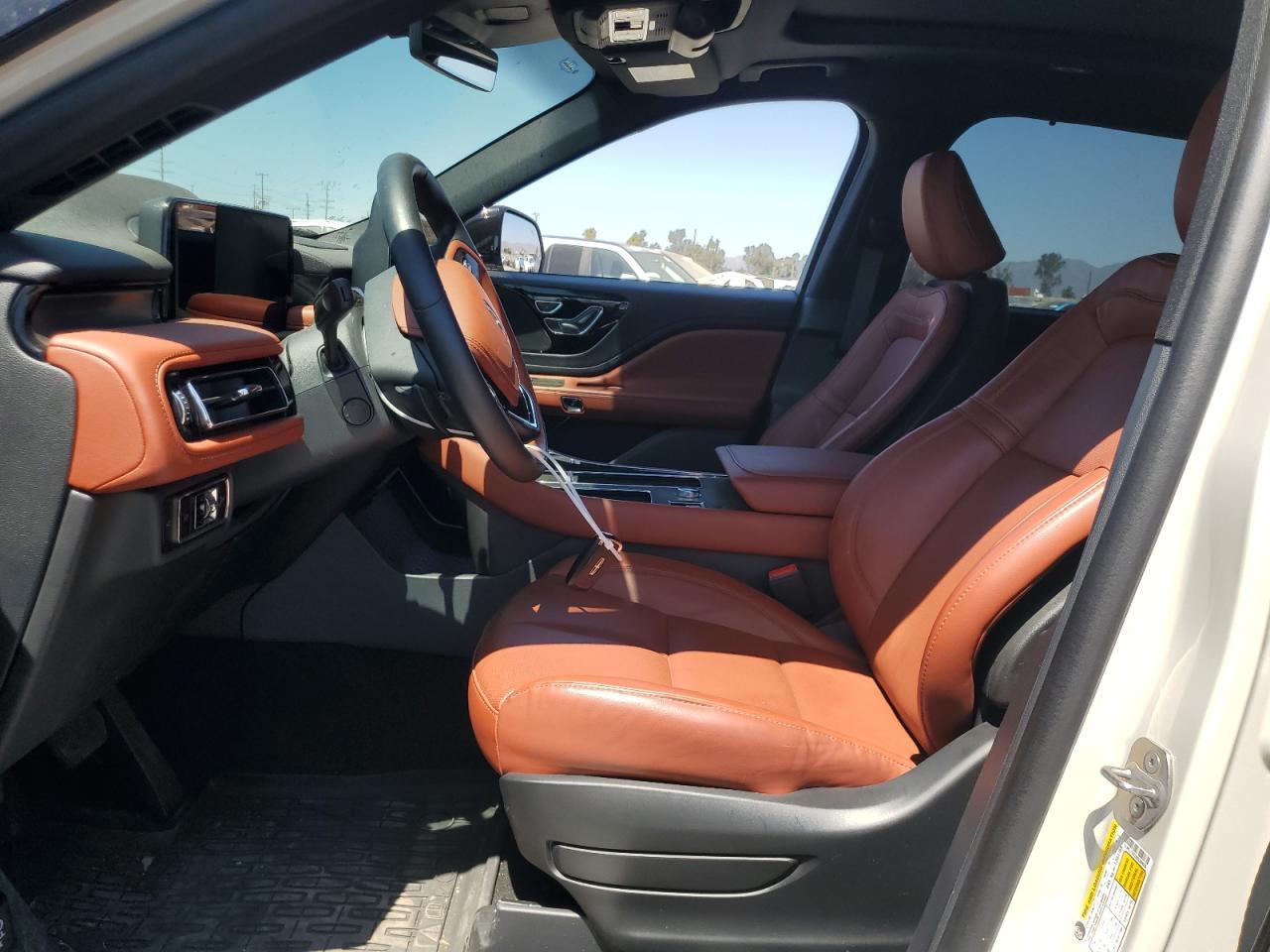 2025 Lincoln Aviator Reserve - Фото 7