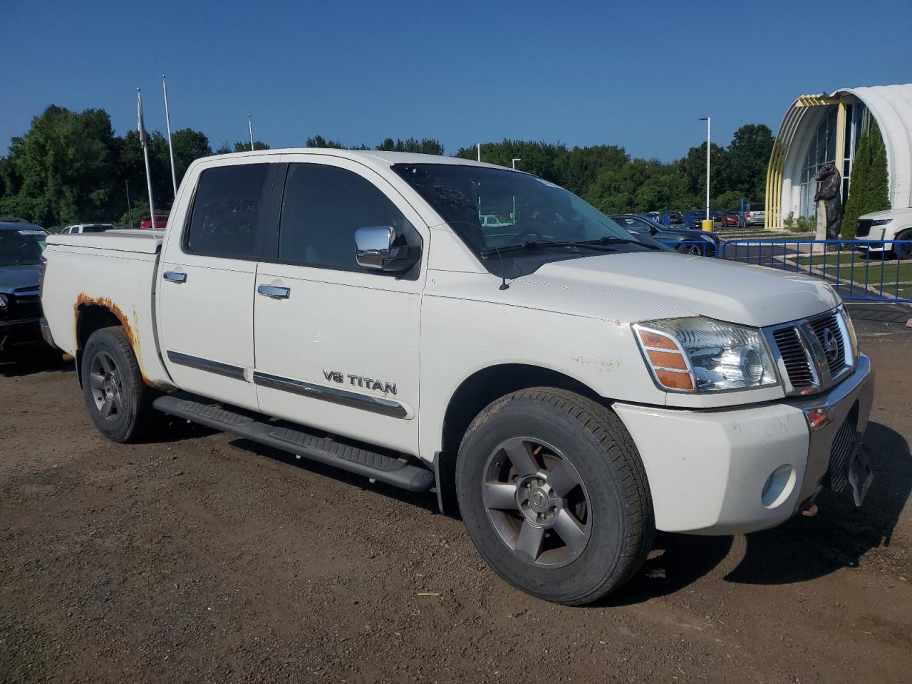 2005 Nissan Titan Xe - Фото 4
